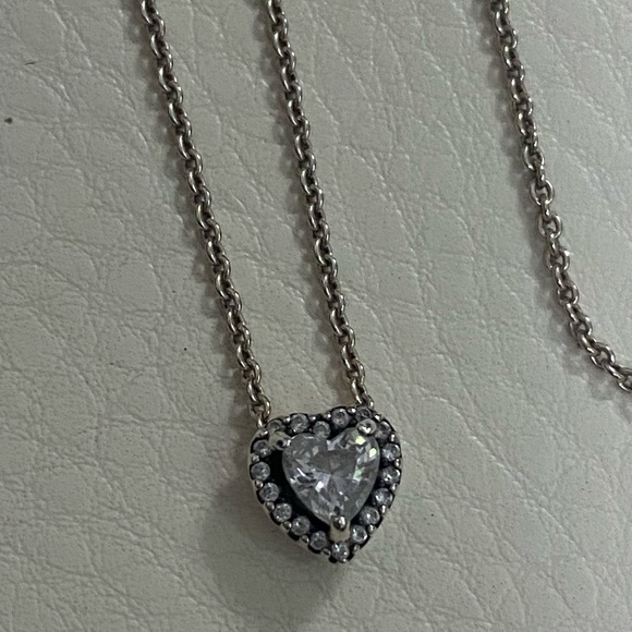 Pandora Jewelry - Pandora heart necklace